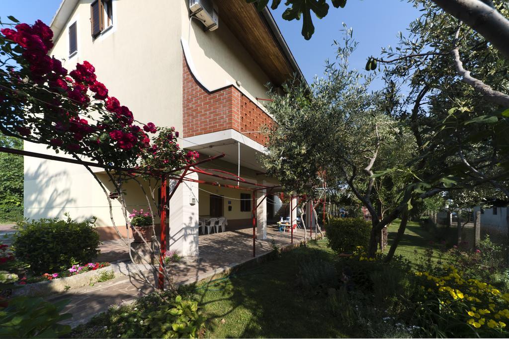 Apartments Milica Умаг Экстерьер фото